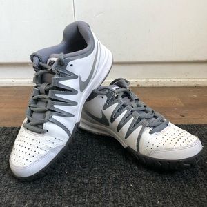 Nike Vapor Court Tennis Shoes